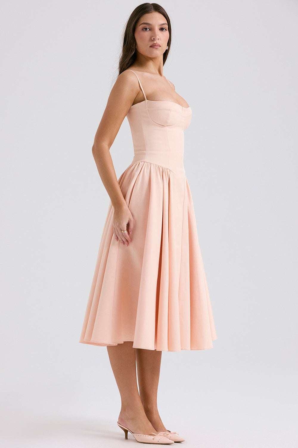 Sunly™ - Rochie Maxi Drapată Cu Fustă Sculpturală Și Fanta Pe Lateral