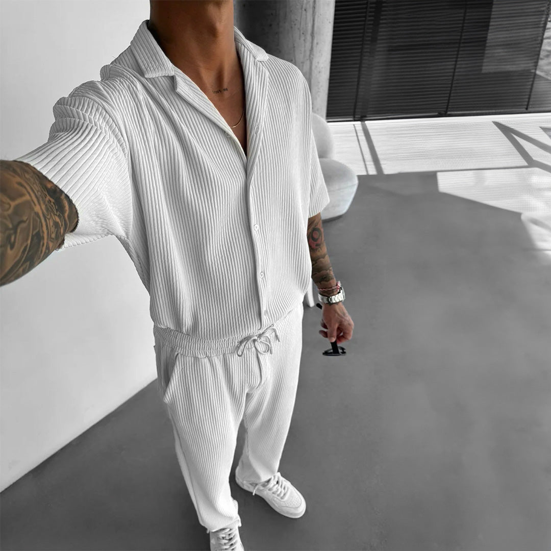 Cămașă și Pantaloni Set cu Guler Deschis și Plisat Oversize